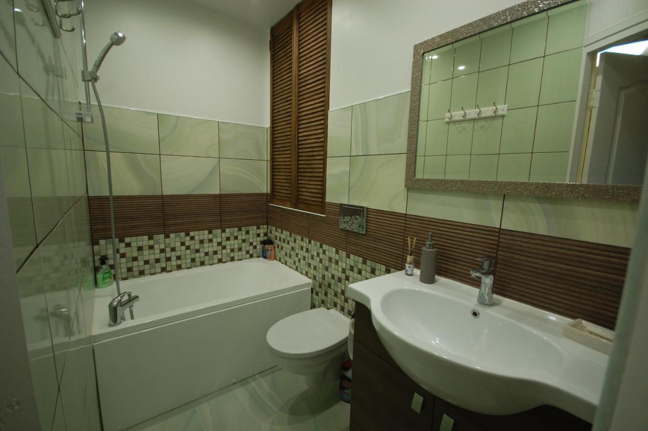 Ludvika Elegance Apartment Лиепая Экстерьер фото